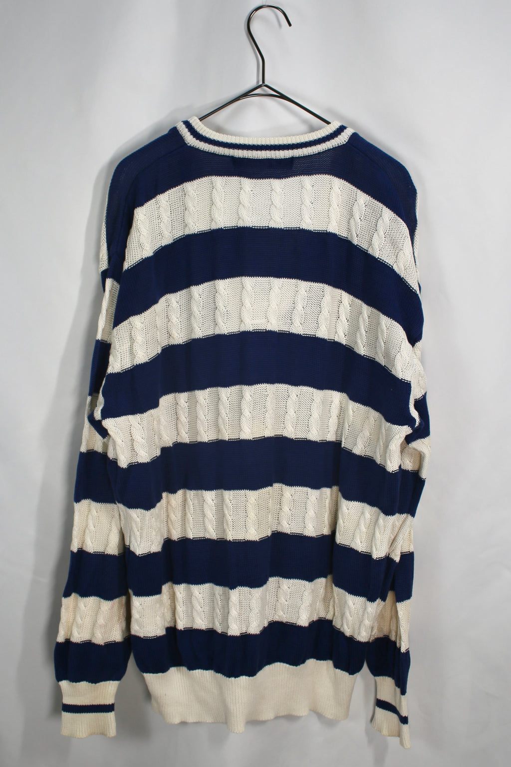 [Christian Dior SPORTS] V-Neck Border Sweater